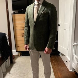 Suitsupply Linen Green + Off White Suit 40